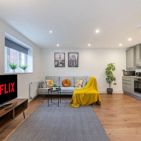 The Perfect Stay London, Home With 2 Bedrooms 1 Bath - Battersea, Vauxhall And Nine Elms Exterior foto